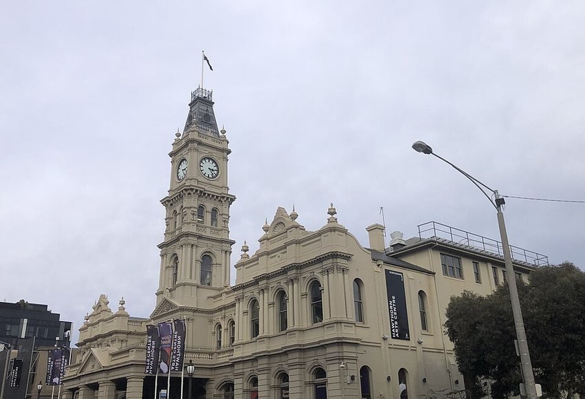 Hawthorn Town Hall exterior, home of Town Hall Gallery